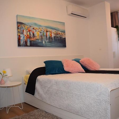 Apartment Trixi Pula Buitenkant foto